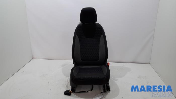 Używane Fotel prawy Opel Astra K Sports Tourer 1.2 Turbo 12V Cena € 99,00 Procedura marży oferowane przez Maresia Parts