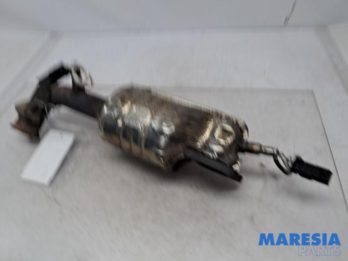 Używane Katalizator Citroen C4 Cactus (0B/0P) 1.2 PureTech 82 12V Cena € 299,00 Procedura marży oferowane przez Maresia Parts