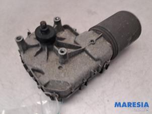 Begagnade Främre torkarmotor Renault Espace (JK) 2.0 16V Pris € 90,00 Marginaltabell erbjuds av Maresia Parts
