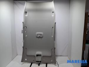 Usados Tapizado superior Opel Astra K Sports Tourer 1.2 Turbo 12V Precio € 124,99 Norma de margen ofrecido por Maresia Parts