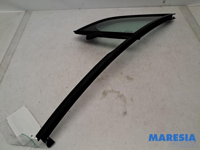 Usados Ventanilla triangular izquierda delante Citroen C3 (SC) 1.4 16V VTi Precio € 50,00 Norma de margen ofrecido por Maresia Parts