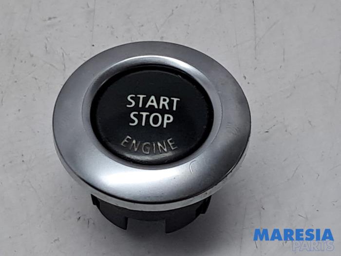 Używane Przelacznik Start/Stop BMW 1 serie (E81) 116i 1.6 16V Cena € 15,00 Procedura marży oferowane przez Maresia Parts
