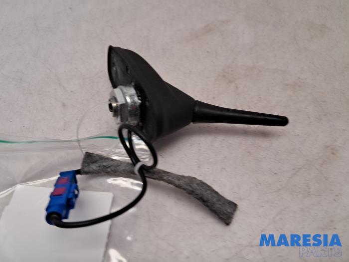 Begagnade Antenn Peugeot 308 SW (L4/L9/LC/LJ/LR) 1.2 12V e-THP PureTech 130 Pris € 19,99 Marginaltabell erbjuds av Maresia Parts