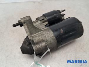 Used Starter Renault Espace (JK) 2.0 16V Price € 25,00 Margin scheme offered by Maresia Parts