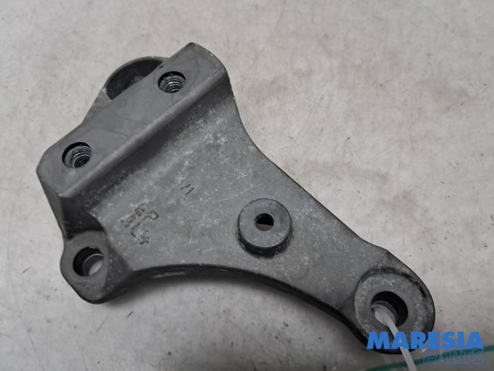 Used Engine mount Citroen C3 (SC) 1.6 16V VTi 120 Price € 15,00 Margin scheme offered by Maresia Parts