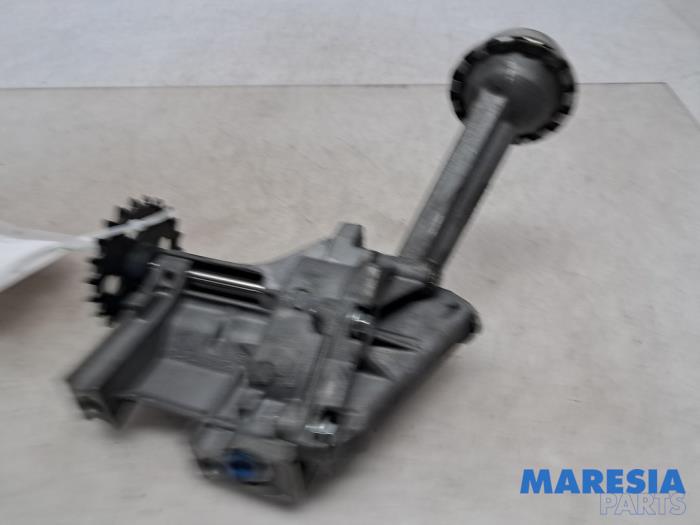 Gebrauchte Ölpumpe Renault Megane III Grandtour (KZ) 1.5 dCi 110 Preis € 40,00 Margenregelung angeboten von Maresia Parts