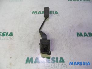 Gaspedalposition Sensor van een Peugeot Partner 1.6 HDI 75 2007