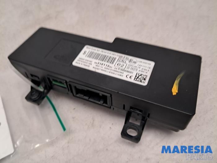 Usados Módulo Bluetooth Peugeot 5008 II (M4/MC/MJ/MR) 1.2 12V e-THP PureTech 130 Precio € 40,00 Norma de margen ofrecido por Maresia Parts