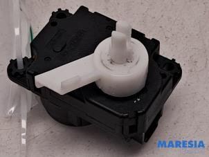 Używane Silnik zaworu nagrzewnicy Opel Combo Life/Tour 1.5 CDTI 100 Cena € 24,20 Z VAT oferowane przez Maresia Parts