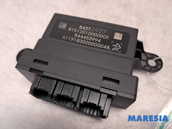 Begagnade PDC-modul Opel Astra K Sports Tourer 1.2 Turbo 12V Pris € 35,00 Marginaltabell erbjuds av Maresia Parts