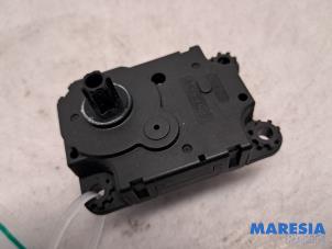 Used Heater valve motor Opel Astra K Sports Tourer 1.2 Turbo 12V Price € 20,00 Margin scheme offered by Maresia Parts