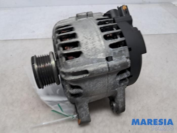 Used Dynamo Peugeot 5008 II (M4/MC/MJ/MR) 1.2 12V e-THP PureTech 130 Price € 99,95 Margin scheme offered by Maresia Parts
