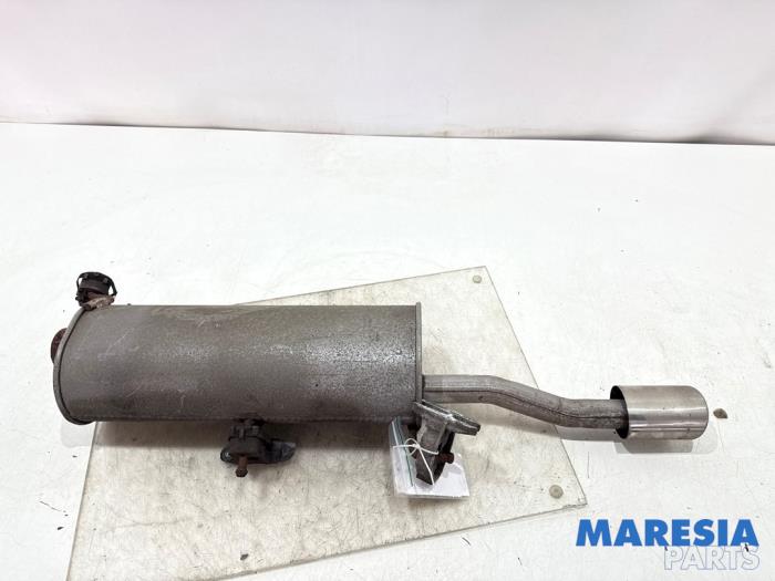 Gebrauchte Auspuff Enddämpfer Peugeot 307 CC (3B) 2.0 16V Preis € 45,00 Margenregelung angeboten von Maresia Parts