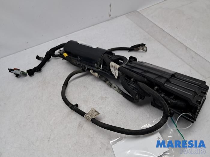 Used Start/Stop computer Citroen Jumpy 2.0 Blue HDI 180 Price € 190,58 Inclusive VAT offered by Maresia Parts