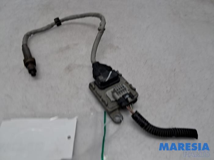 Begagnade NOx-sensor Citroen Jumpy 2.0 Blue HDI 180 Pris € 151,24 Inklusive moms erbjuds av Maresia Parts