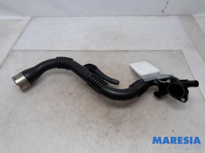 Gebrauchte Intercooler Rohr Renault Clio IV Estate/Grandtour (7R) 1.2 TCE 16V EDC Preis € 29,98 Margenregelung angeboten von Maresia Parts
