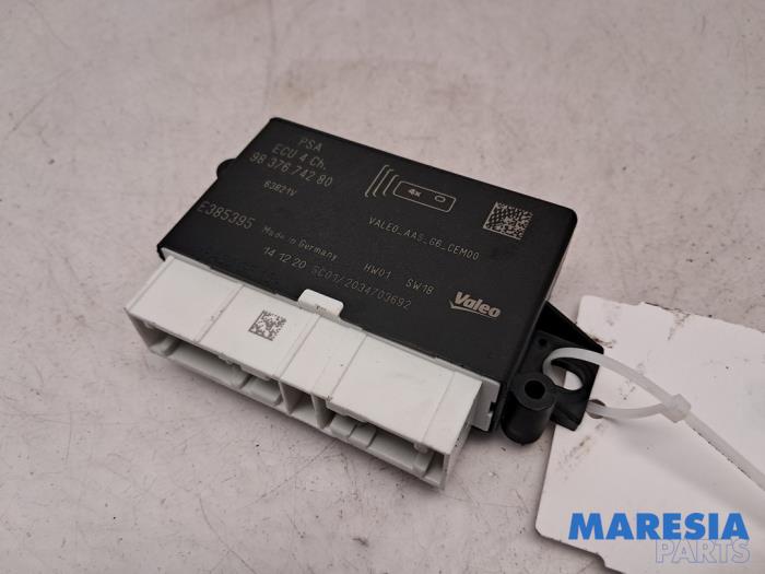 Begagnade PDC-modul Opel Combo Cargo 1.5 CDTI 100 Pris € 59,29 Inklusive moms erbjuds av Maresia Parts