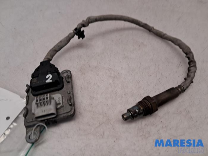 Used Nox sensor Opel Vivaro 2.0 CDTI 122 Price € 108,89 Inclusive VAT offered by Maresia Parts