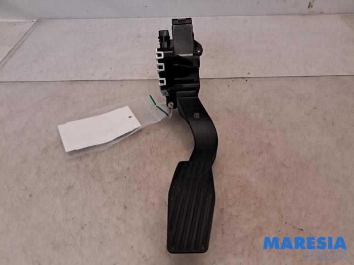 Gebrauchte Gaspedal Alfa Romeo Tonale 1.5 T Hybrid Preis € 35,00 Margenregelung angeboten von Maresia Parts