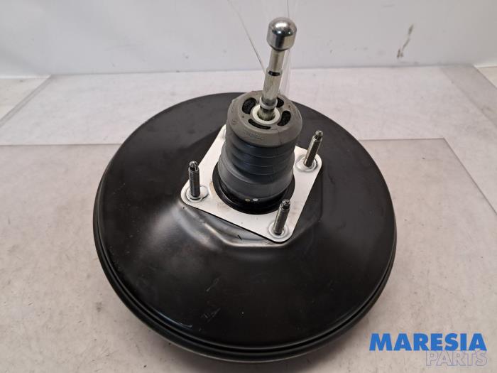Usagé Servo frein Fiat 500L (199) 0.9 TwinAir Turbo 105 Prix € 75,00 Règlement à la marge proposé par Maresia Parts
