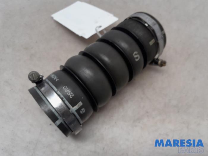 Gebrauchte Intercooler Schlauch Citroen DS3 (SA) 1.6 16V VTS THP 155 Preis € 25,00 Margenregelung angeboten von Maresia Parts