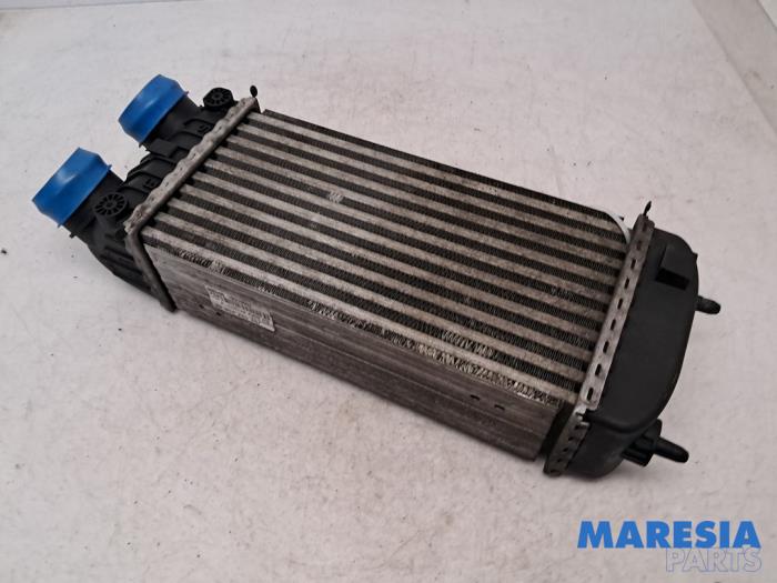 Usados Intercooler Citroen DS3 (SA) 1.6 16V VTS THP 155 Precio € 50,00 Norma de margen ofrecido por Maresia Parts