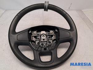 Used Steering wheel Renault Trafic (1FL/2FL/3FL/4FL) 1.6 dCi 95 Price € 84,70 Inclusive VAT offered by Maresia Parts