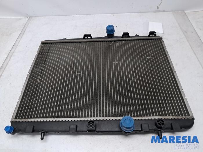 Usagé Radiateur Citroen DS3 (SA) 1.6 16V VTS THP 155 Prix € 35,00 Règlement à la marge proposé par Maresia Parts