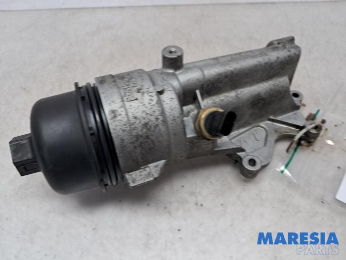 Gebrauchte Ölfilterhalter Peugeot 308 (4A/C) 1.6 VTI 16V Preis € 54,99 Margenregelung angeboten von Maresia Parts