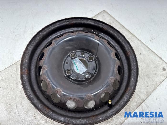Używane Obrecz Fiat Panda (312) 0.9 TwinAir Turbo 85 Cena € 20,00 Procedura marży oferowane przez Maresia Parts