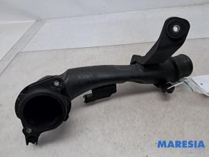 Intercooler Rohr van een Fiat Panda (312) 0.9 TwinAir Turbo 85 2012