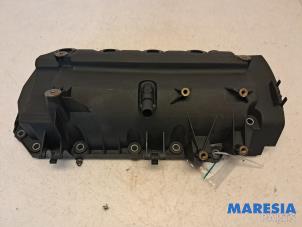 Used Rocker cover Renault Kangoo (KC) 1.2 16V Price € 39,99 Margin scheme offered by Maresia Parts