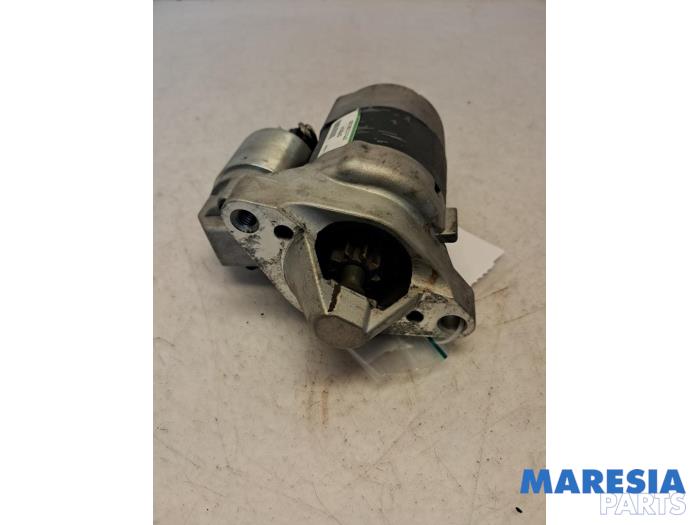 Begagnade Startmotor Renault Kangoo (KC) 1.2 16V Pris € 31,50 Marginaltabell erbjuds av Maresia Parts