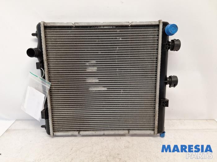 Used Radiator Peugeot 208 I (CA/CC/CK/CL) 1.0 Vti 12V PureTech Price € 35,00 Margin scheme offered by Maresia Parts
