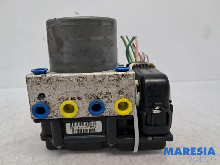 Begagnade ABS-pump Citroen Berlingo Cinqspace, Multispace 1.6 VTi 95 16V Pris € 239,99 Marginaltabell erbjuds av Maresia Parts