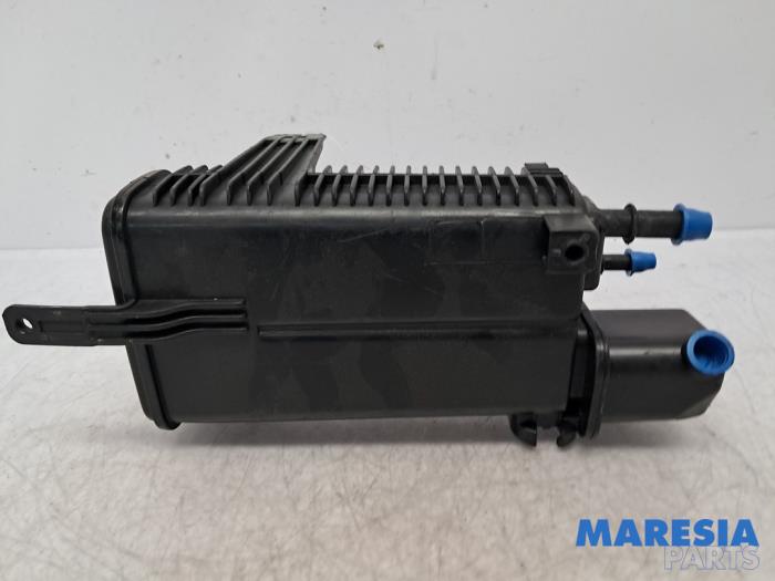 Begagnade Kolfilter Citroen Berlingo Cinqspace, Multispace 1.6 VTi 95 16V Pris € 34,99 Marginaltabell erbjuds av Maresia Parts