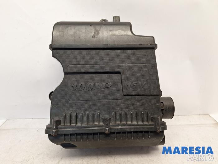 Begagnade Luftfilterhus Fiat 500 (312) 1.4 16V Pris € 125,00 Marginaltabell erbjuds av Maresia Parts