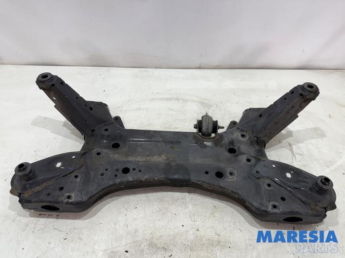 Usados Subchasis Renault Master III (MA/MB/MC/MD/MH/MF/MG/MH) 2.3 dCi 16V Precio € 211,75 IVA incluido ofrecido por Maresia Parts