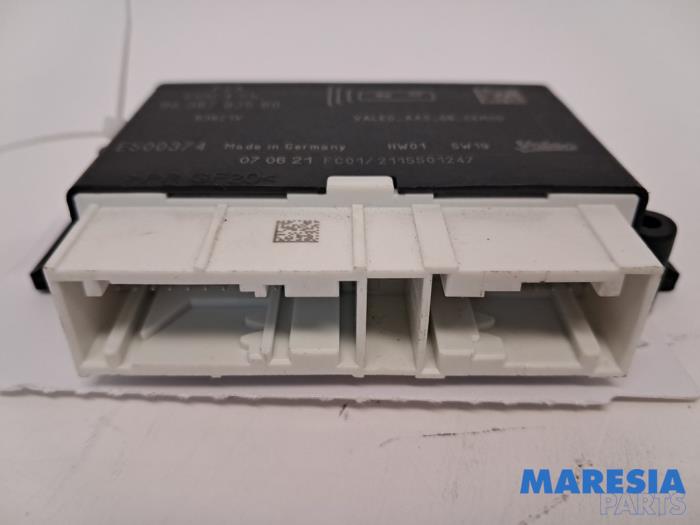 Begagnade PDC-modul Opel Corsa F (UB/UH/UP) 1.2 Turbo 12V 130 Pris € 45,00 Marginaltabell erbjuds av Maresia Parts