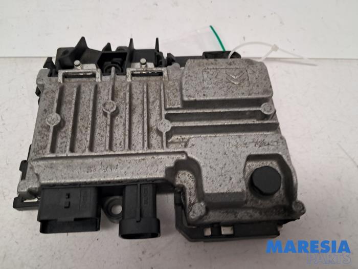 Used Start/Stop computer Citroen C4 Cactus (0B/0P) 1.2 PureTech 110 12V Price € 59,99 Margin scheme offered by Maresia Parts