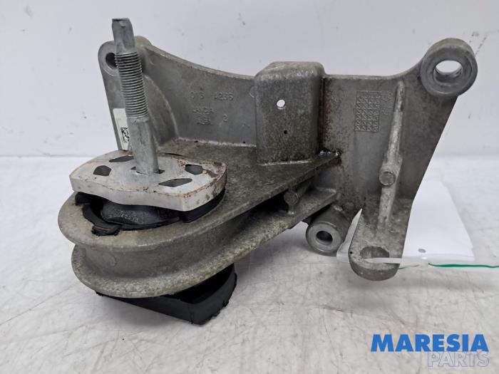 Used Engine mount Fiat 500 (312) 0.9 TwinAir 60 Price € 50,00 Margin scheme offered by Maresia Parts