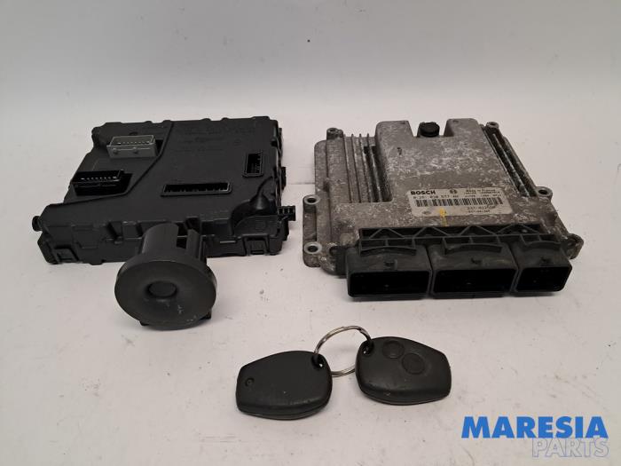 Used Engine management computer Renault Master III (MA/MB/MC/MD/MH/MF/MG/MH) 2.3 dCi 16V Price € 483,99 Inclusive VAT offered by Maresia Parts