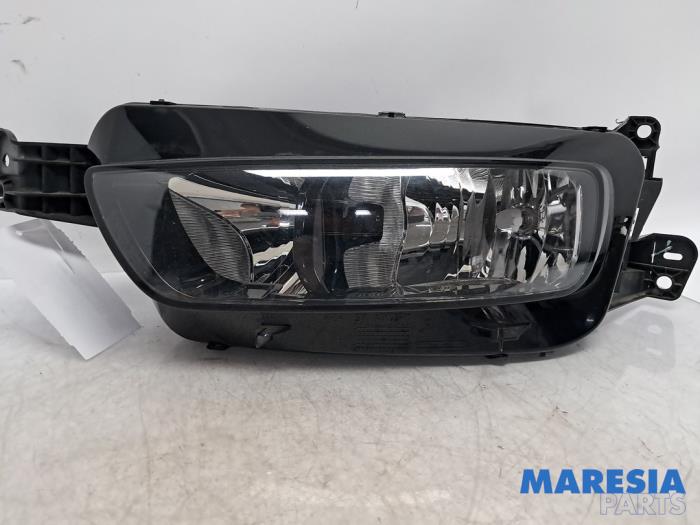 Używane Reflektor lewy Citroen C4 Picasso (3D/3E) 1.6 16V THP 155 Cena € 189,00 Procedura marży oferowane przez Maresia Parts