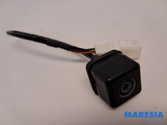 Reversing camera from a Renault Grand Scénic III (JZ) 2.0 16V CVT 2012