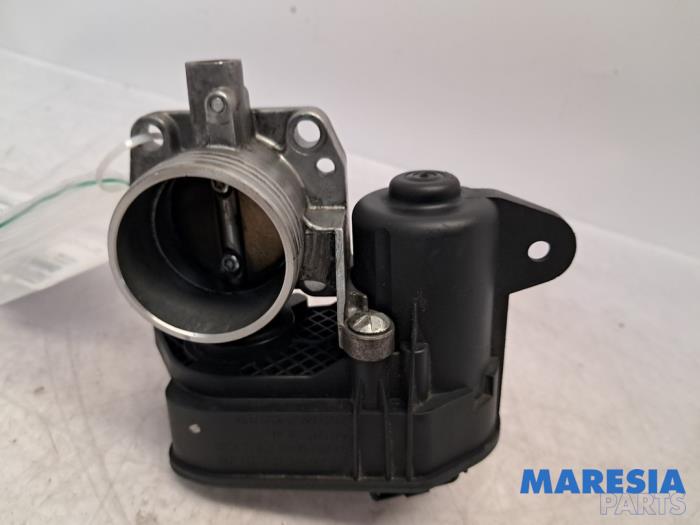 Gebrauchte Drosselklappengehäuse Peugeot 208 I (CA/CC/CK/CL) 1.0 Vti 12V PureTech Preis € 34,99 Margenregelung angeboten von Maresia Parts