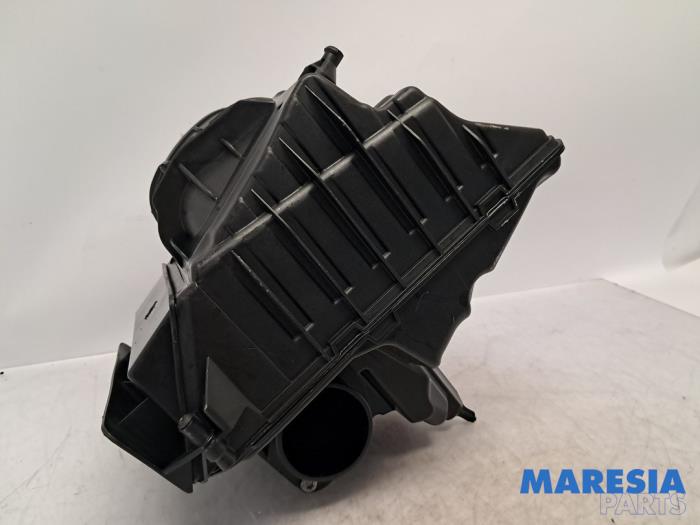 Gebrauchte Luftfiltergehäuse Renault Grand Scénic III (JZ) 2.0 16V CVT Preis € 39,95 Margenregelung angeboten von Maresia Parts