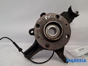 Gebrauchte Achsschenkel rechts vorne Peugeot 307 SW (3H) 2.0 16V Preis € 30,00 Margenregelung angeboten von Maresia Parts