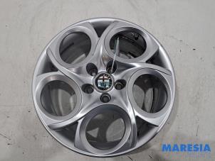 Usados Llanta Alfa Romeo Giulietta (940) 1.4 TB 16V MultiAir Precio € 110,00 Norma de margen ofrecido por Maresia Parts