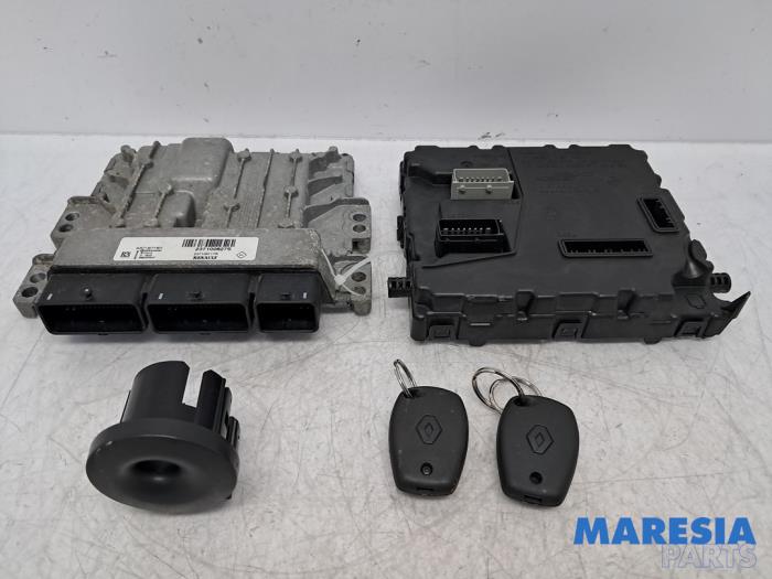Used Engine management computer Renault Master III (FV) 2.3 dCi 170 16V FWD Price € 544,50 Inclusive VAT offered by Maresia Parts