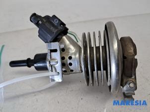 Used Adblue Injector Renault Master III (FV) 2.3 dCi 170 16V FWD Price € 181,50 Inclusive VAT offered by Maresia Parts